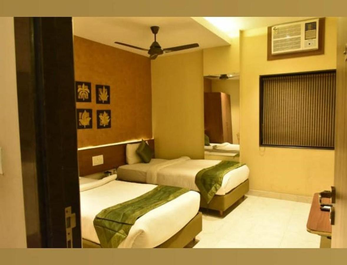 Ash Luxury Hotel With View Of Taj Mahal Agra  Exteriör bild